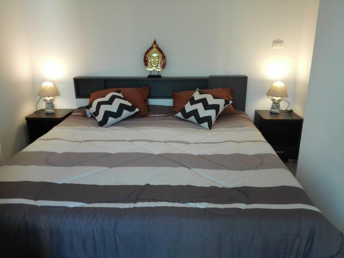 Trio Gems Condo Pattaya, Thailand Jomtien Beach Eksteriør billede